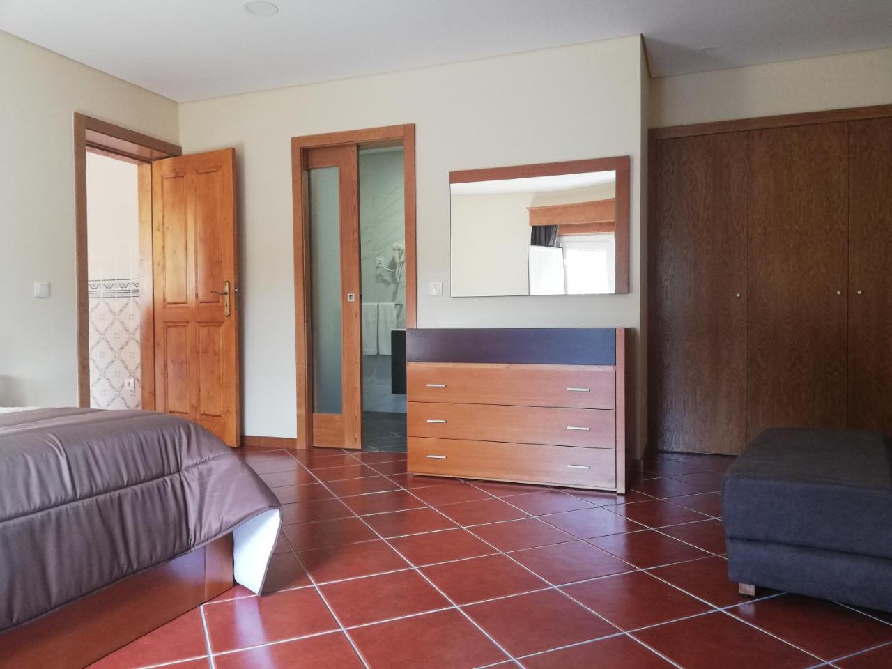 Casinha Dos Cubos Villa Geres Buitenkant foto
